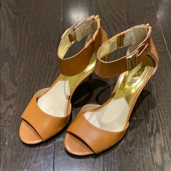 Michael Kors heeled sandals - Picture 1 of 9